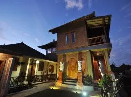 Meme Surung Guesthouse