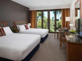 Yarra Valley Lodge: Wonga Park şehrinde bir otel