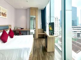 Adora Mira Riverside - Upgrading for your comfort, hotel in Ho Chi Minh-stad