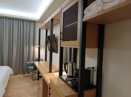 Agnanti Limnis Hotel, ξενοδοχείο στο Νεοχώρι