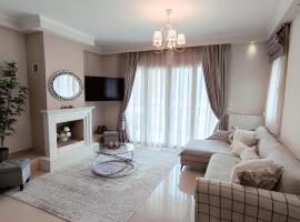 Η πέρλα της λίμνης/ The lake's pearl, hotel v destinaci Ioannina