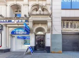 Sleep6 In Leicester Square, Soho VR7