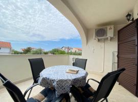 Apartments Xenia Krk, hotel em Krk