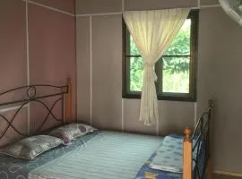 Kiansom Getaway Cabin