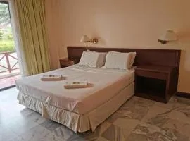 OYO 89972 Borneo Paradise Beach Hotel