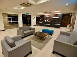 Lot 10 Boutique Hotel