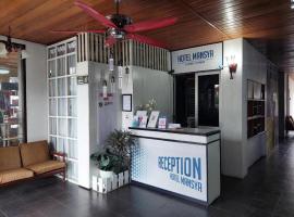 Hotel Mansya, hotel poblíž Letiště Sultan Ismail Petra - KBR, Kota Bharu