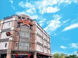 Rock & Roll Hotel Klang