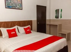 OYO 89851 Leila Hotel
