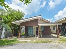 OYO HOME 90646 Casaria Paka Homestay