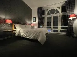 The Art Flat Glasgow