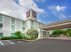 Sleep Inn & Suites Port Charlotte-Punta Gorda, hotel near Charlotte County Airport - PGD, Port Charlotte