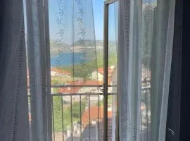 Casa con vista lago