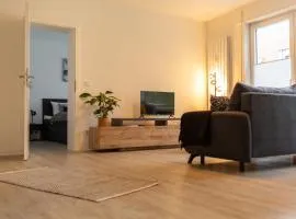 BEST STAY CityAppartment Hünfeld- SmartTV FreeWlan Balkon, in wenigen Minuten am Bahnhof, Innenstadt und doch ruhig gelegen - ideal für Paare oder Geschäftsreisen