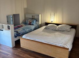 Appartement pour 5 à 7 personnes, ξενοδοχείο σε Chef-Boutonne