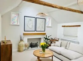 Central Thame cottage