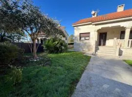 YourHouse Fontevella II
