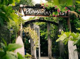 Playa las Flores, hotel na praia em Zambales