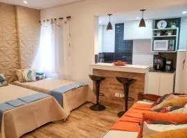 Seu Studio na quadra da praia em Santos