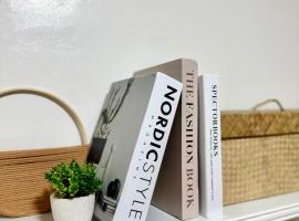 Cozy Escape Calaca, hotel em Calaca