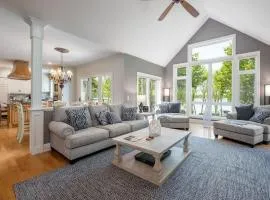 Immerse in Luxury Grand 5BR Lakefront Haven Views