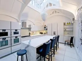 Imperial Victoria Square