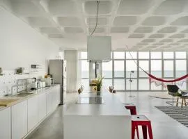 Loft espaçoso com vista deslumbrante para o Tejo