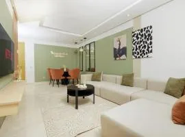 Luxury 3BR Homelike Stay in Hay Riad