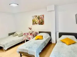 Apartament nr 1 lub 2 przy Sali Kominkowej