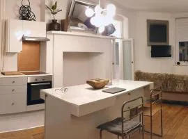 2 Large One Bed , Prime Location and Quiet
