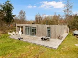 Flot Arkitekttegnet Feriehus Tæt På God Sandstrand