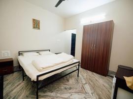 Shri Krishna Sharanam Guest House, hotel v destinaci mayapur