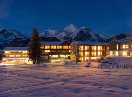 Hotel Stump's Alpenrose, hotel in Wildhaus