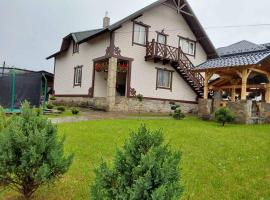 Відпочинок у Саманюків, hotell sihtkohas Mõkulõtšin