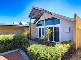 Albany Bayside by the BnB Collection