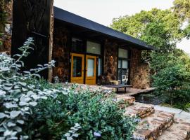 Bastion House, hotel sa Irene