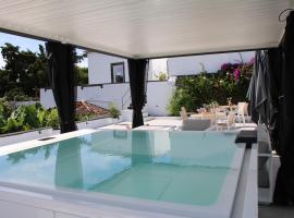 Senhora do Carmo Charm House – hotel w mieście Ponta Delgada