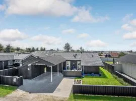 Nice Home In Blokhus With Kitchen