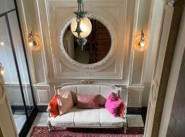 Huis Dujardin Bed&Breakfast, B&B in Antwerp