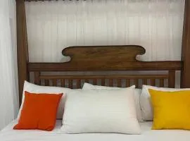 Champ Villa