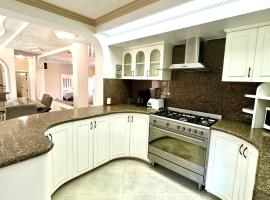 Casa Arcángel SM, hotel in Cruz de Huanacaxtle