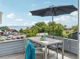 2 Bedroom Awesome Apartment In Allinge