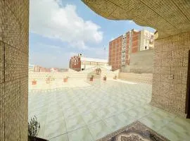 Luxury 5 star apartment with rooftop, security