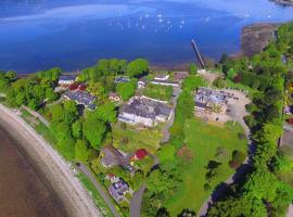 Rosslea Hall Hotel, hotel v destinaci Rhu