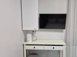 Budget private room