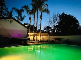 Mediterranean Villa-Pool Jacuzzi BBQ-Malibu Bliss