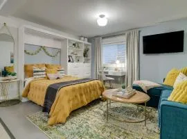 Bright & Cozy Modern Studio, Fast WiFi, Quiet, Walkable to University of Portland