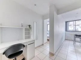 Charming Flat in Villeurbanne Gratte-Ciel