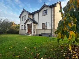 Lochedge House