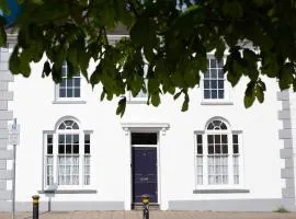Harbourside luxury house